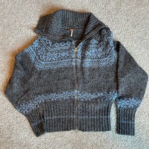 Free People Charcoal folder collar zipper Knit Sweater size L